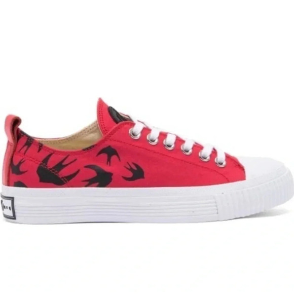 Swallow Low Top Sneaker
MCQ - Picture 3 of 4